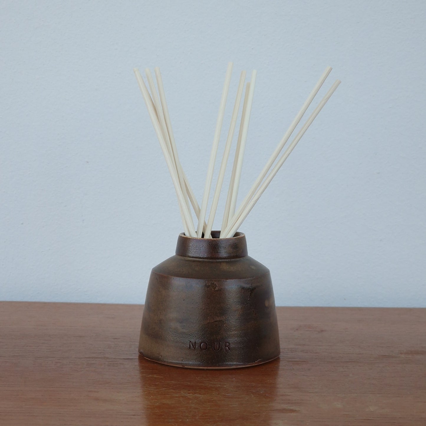 150ml Reed Diffuser in Ceramic Pot