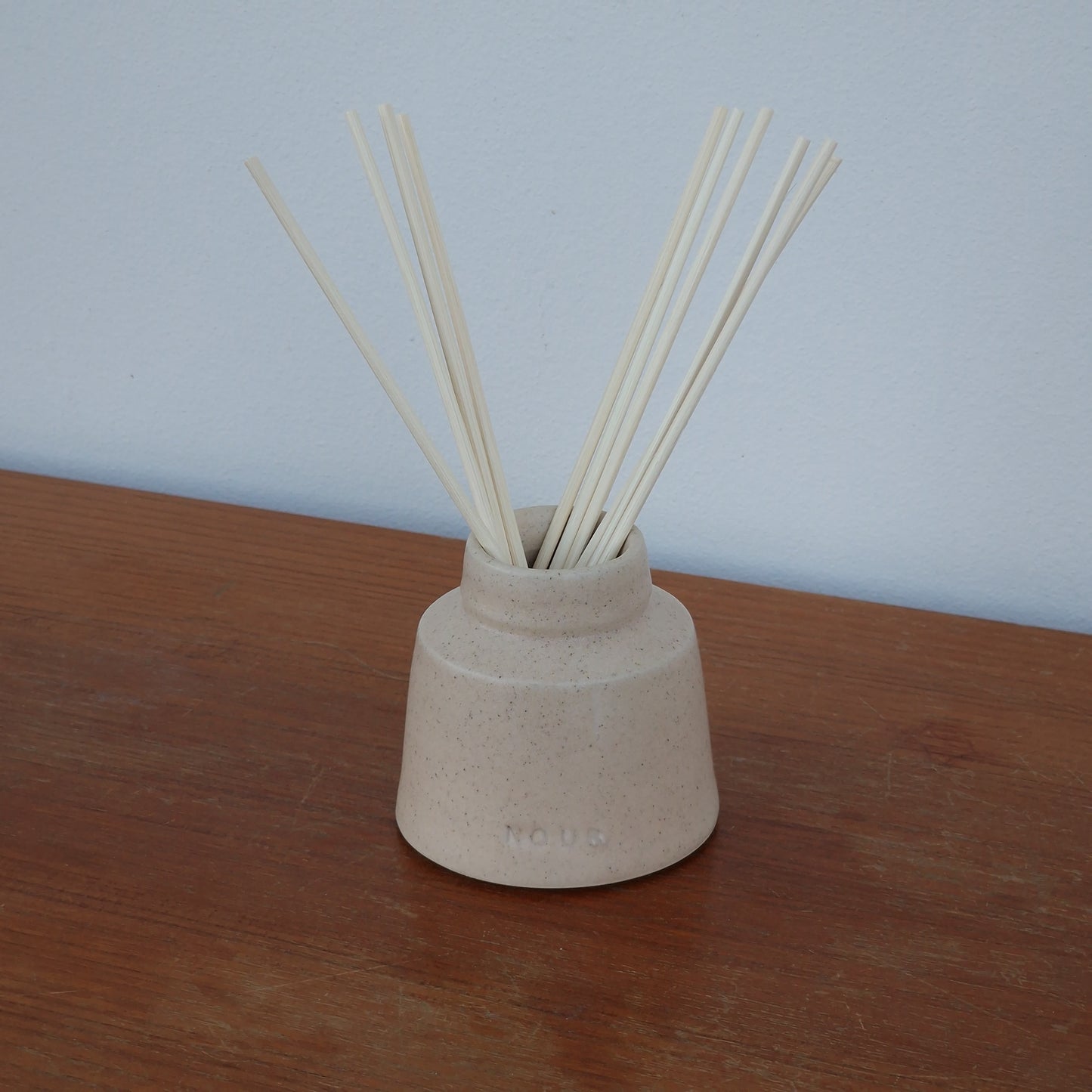 150ml Reed Diffuser in Ceramic Pot